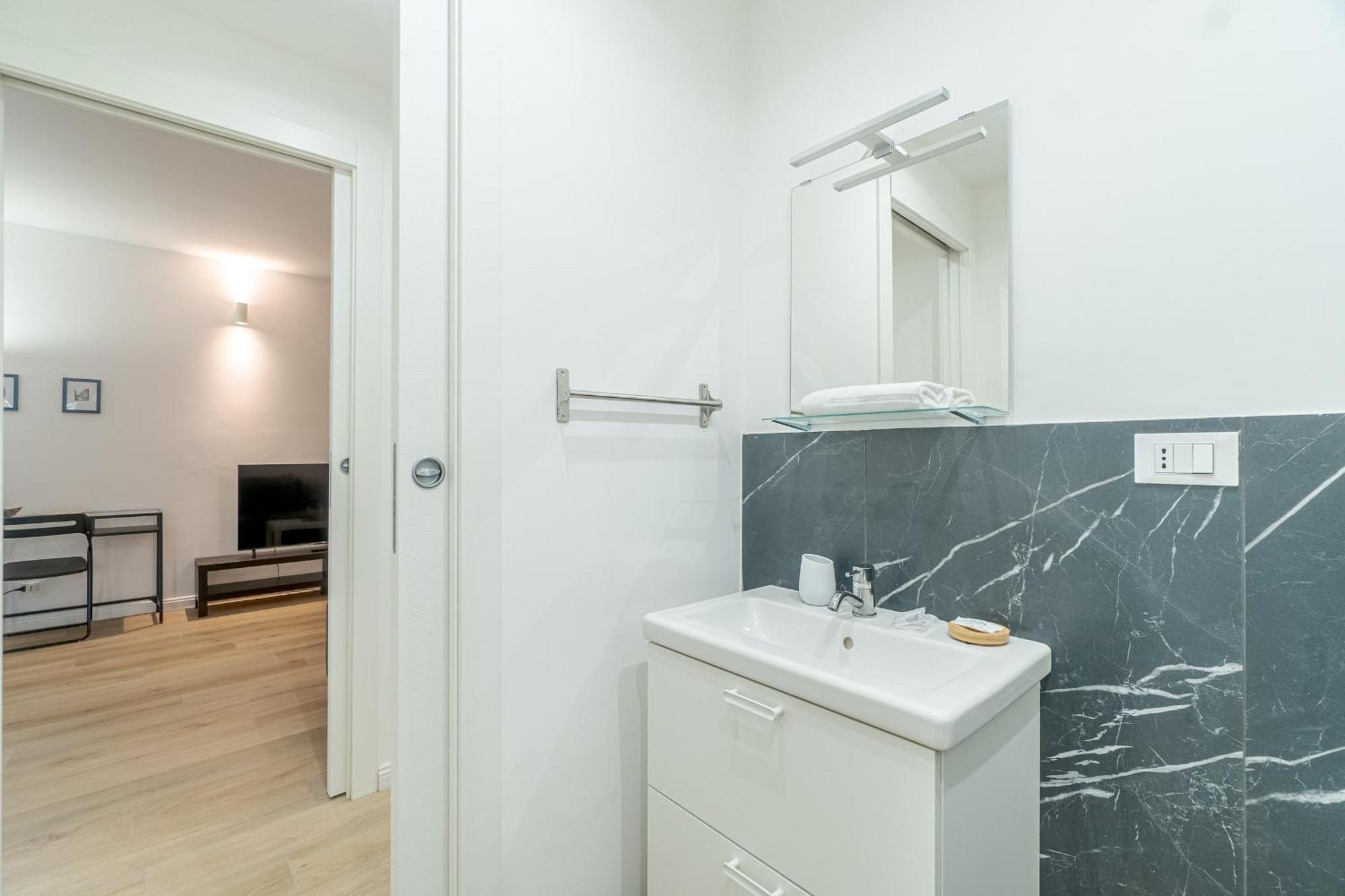 Quadrilatero Romano! Elegant Flat Турин Экстерьер фото