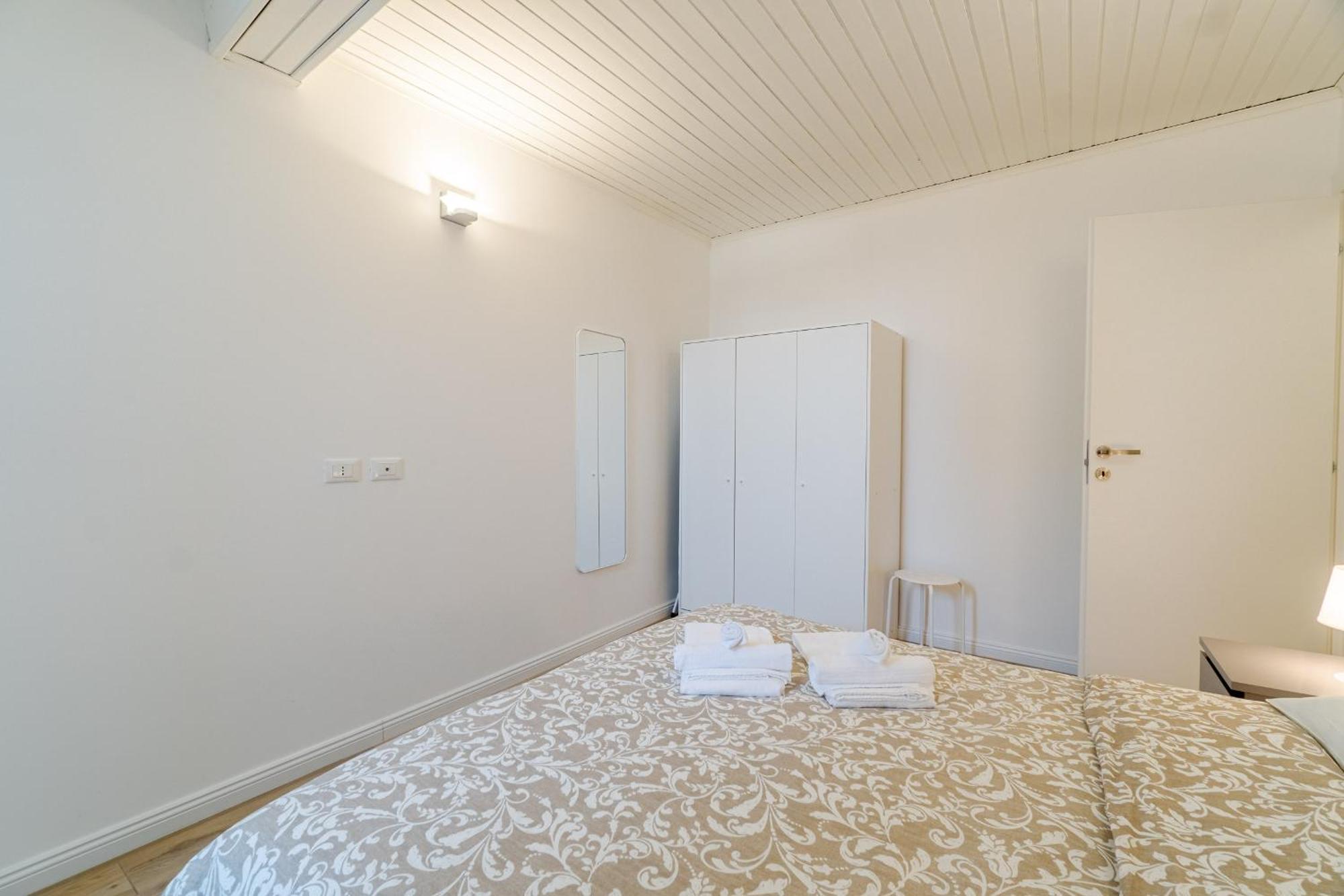 Quadrilatero Romano! Elegant Flat Турин Экстерьер фото