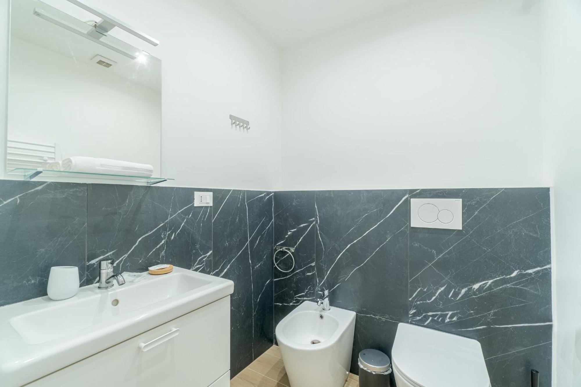 Quadrilatero Romano! Elegant Flat Турин Экстерьер фото
